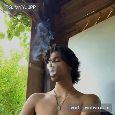 鲁羿嵩